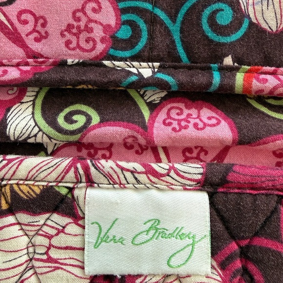 Vera Bradley Floral Patterned Women's wallet - Picture 3 of 4